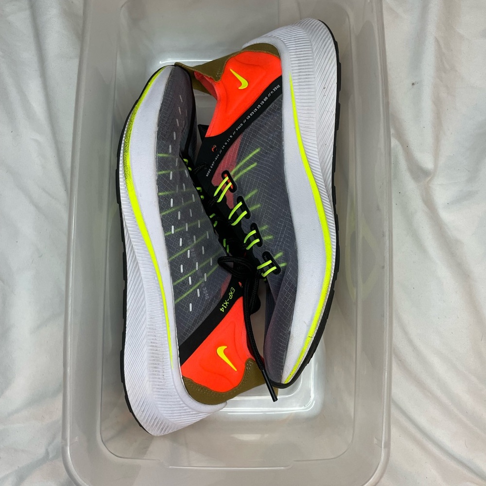 Nike EXP-X14 Wolf Grey / Volt / Crimson – Women’s 6.5